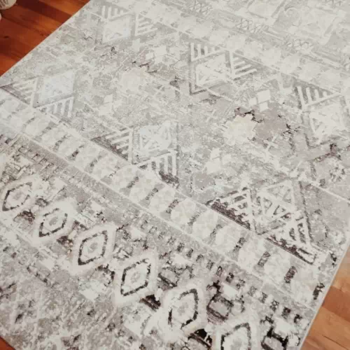 Humnoor Rugs (Size:5’x8′)